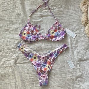 Frankie’s Bikinis Katarina Suit (top size Medium, bottoms size Large)